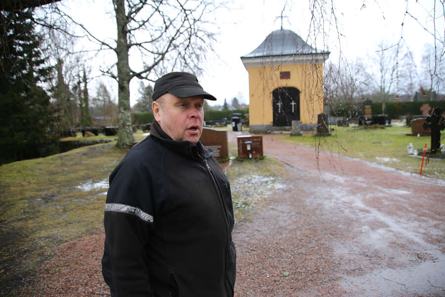 Haudankaivuun tarve on vaihtelevaa, mutta eniten haudoille on Arto Lehtovirran kokemuksella tarvetta syksyllä ja vuoden vaihteen jälkeen. MIkäli maa on roudassa, aloitetaan kaivuuvalmistelut sulattamisella jo viikkoa ennen kaivamista. 